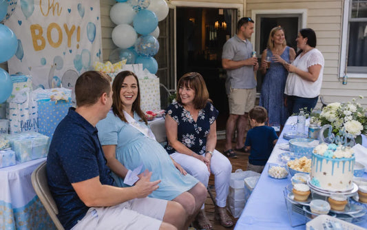 how much to spend on a baby shower gift thumbnail