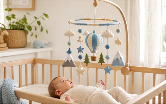 how to choose a baby crib mobile thumbnail