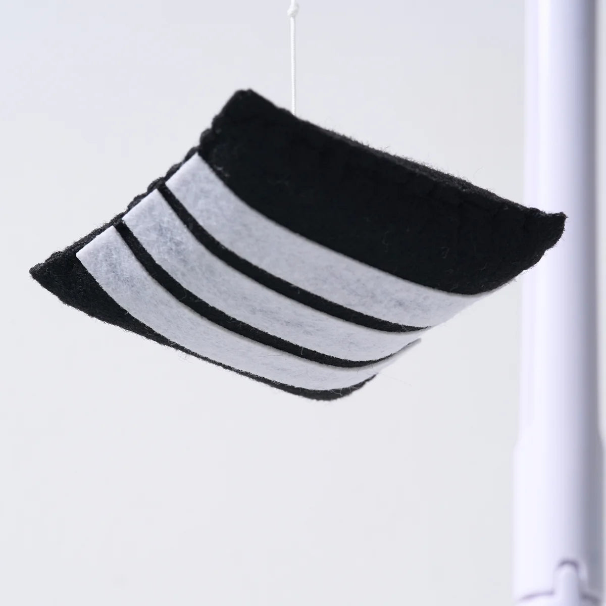 montessori black & white geometry musical baby crib mobile
