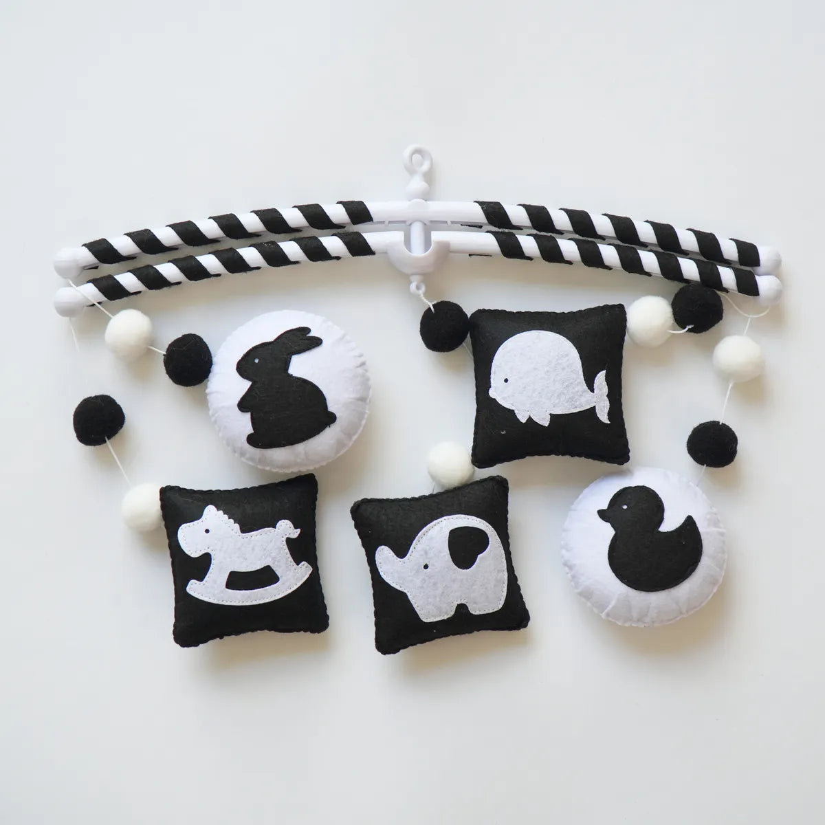 montessori high contrast black & white animal musical baby crib mobile