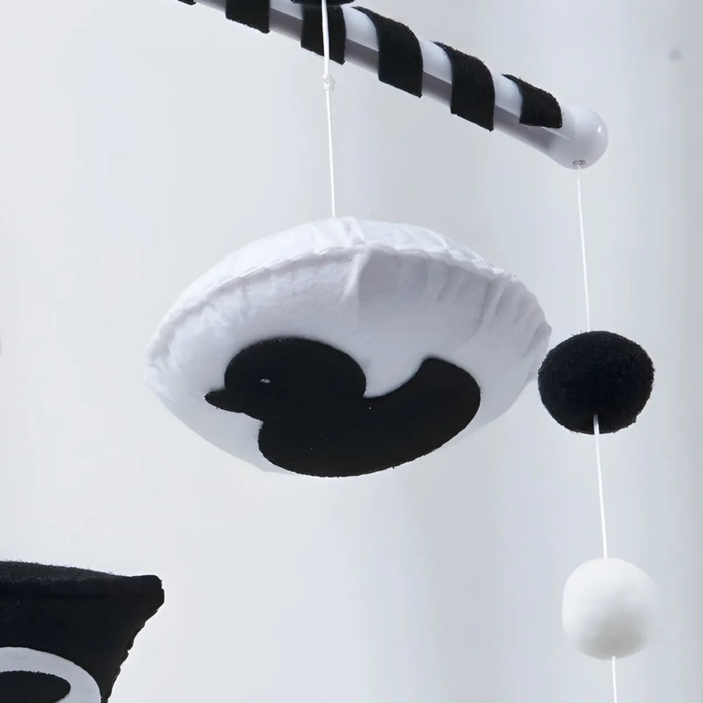 montessori high contrast black & white animal musical baby crib mobile